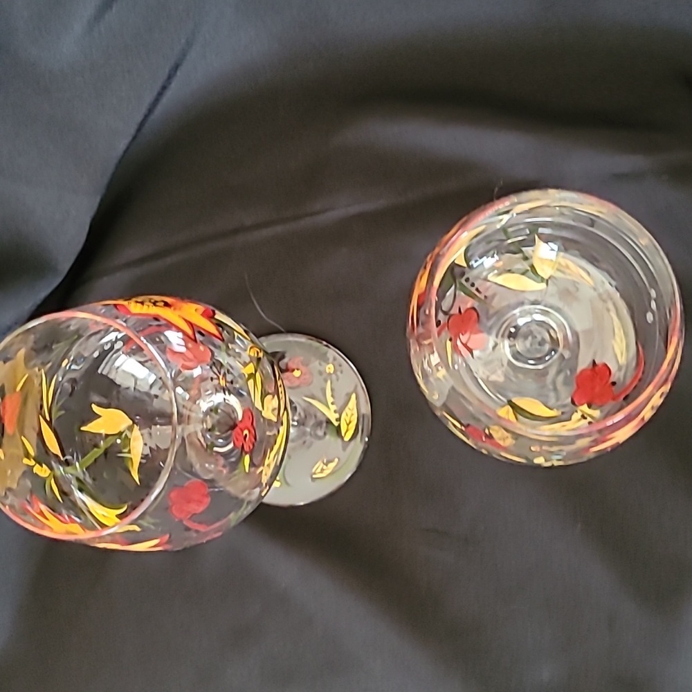 Wine glasses - Picture 4 of 4